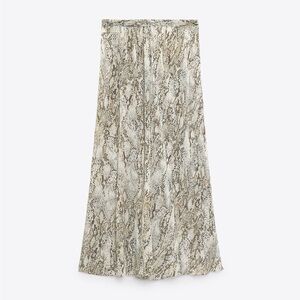 Zara Animal Print wide leg pants (looks like skirt)